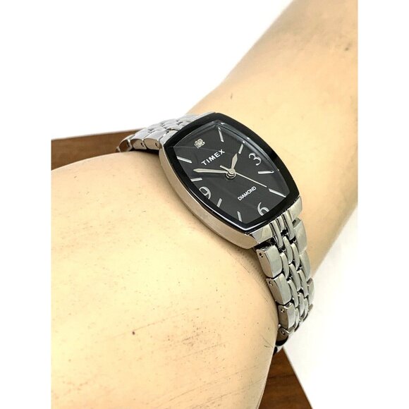 Timex Womens Watch TW2T50000 Quartz Diamond Silver Dial Rectangle Steel 21mm - Picture 5 of 13